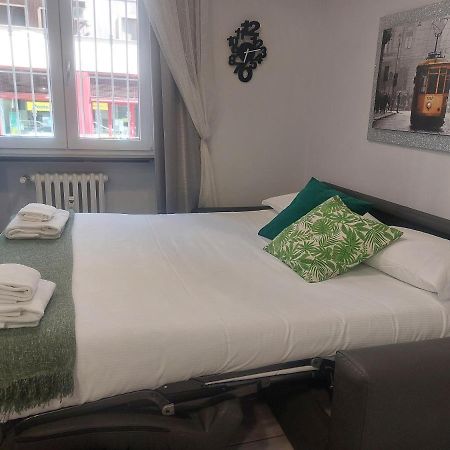 Apartamento Ca' Lucia - Affitti Brevi Italia Milán Exterior foto